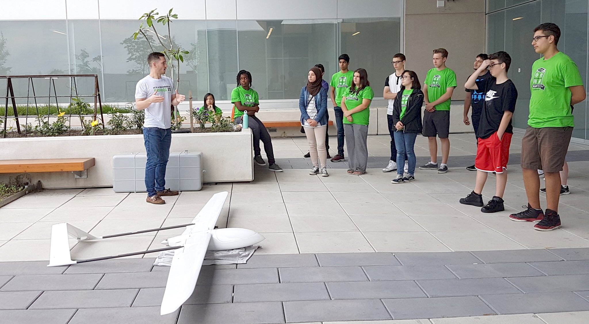 Ryan Cant of Envirodrone presenting to the students of CleanTech academy.